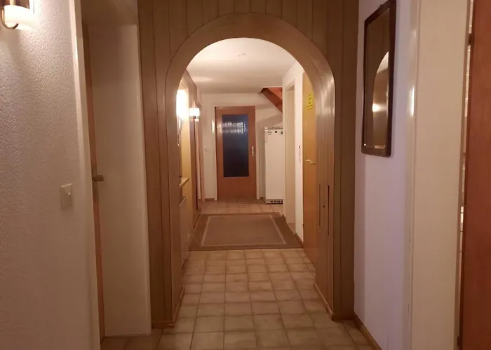 Haus Waldeck ホームステイ